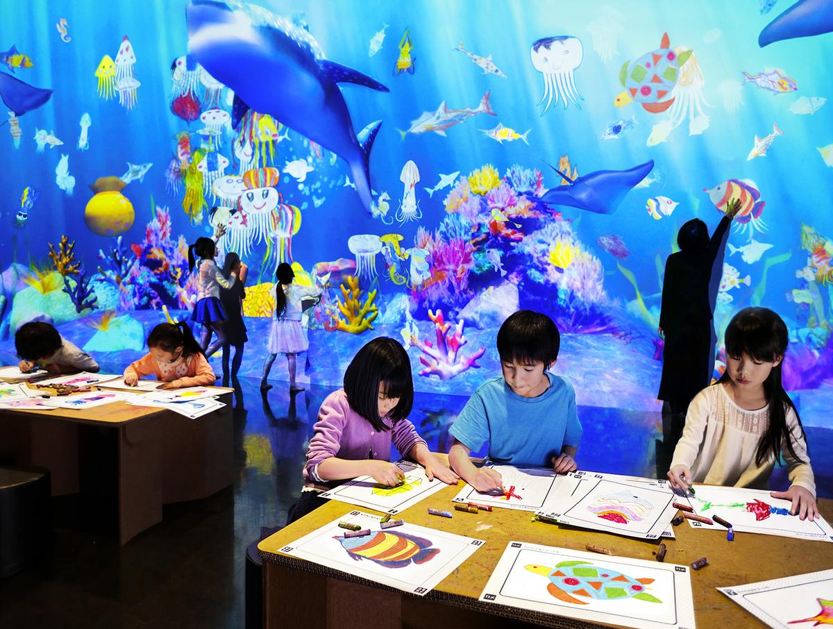 お絵かき水族館 / Sketch Aquarium | チームラボ 学ぶ！未来の遊園地