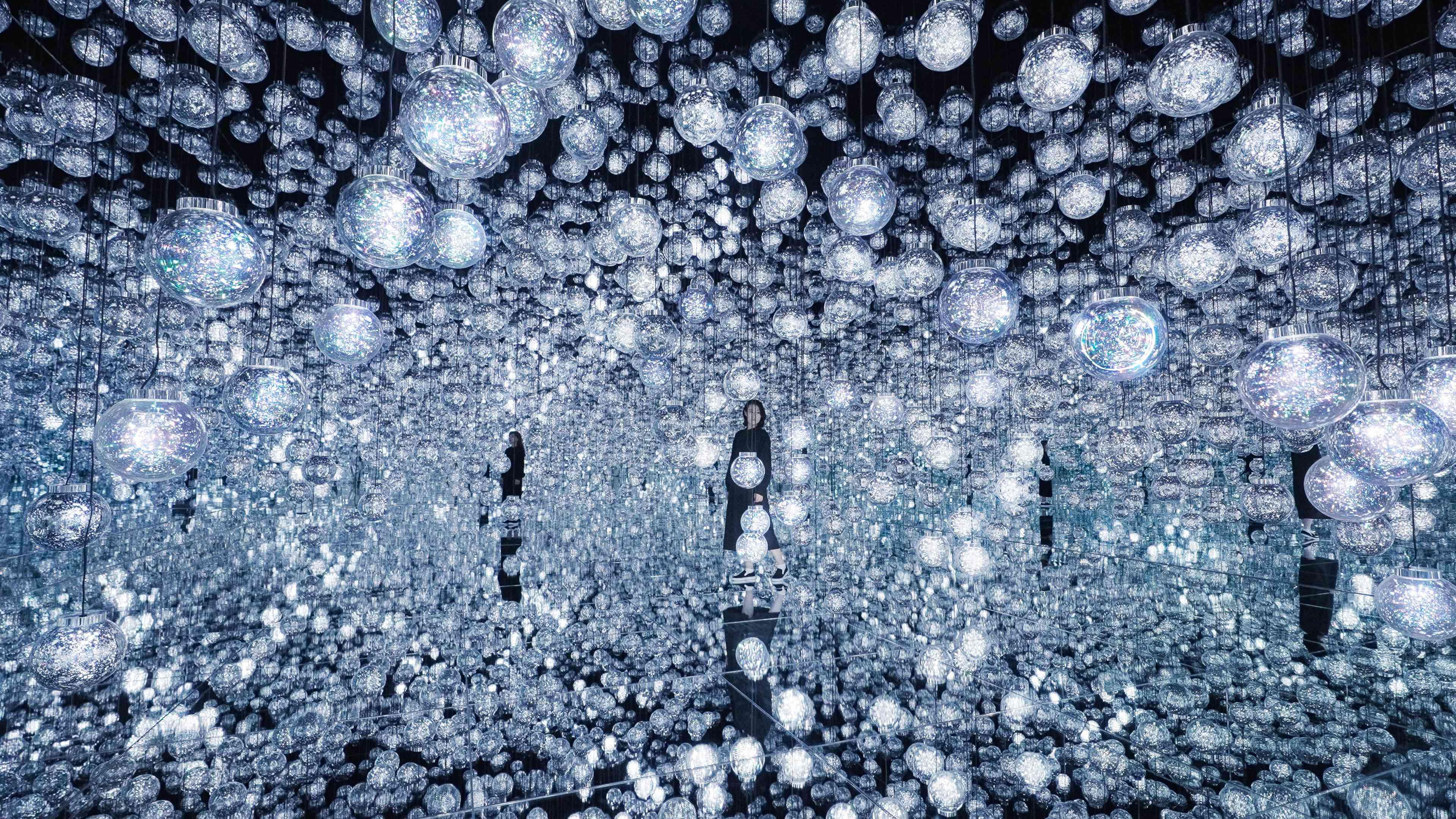 teamLab Borderless: MORI Building DIGITAL ART MUSEUM | teamLab ...